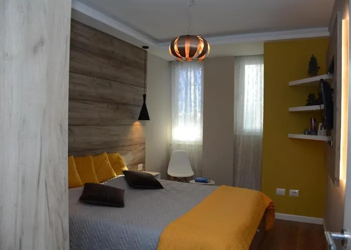 Comfy * تيرانا